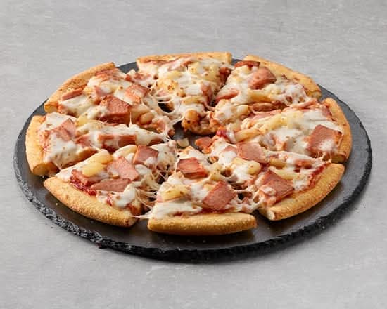 Mega Topped Hawaiian